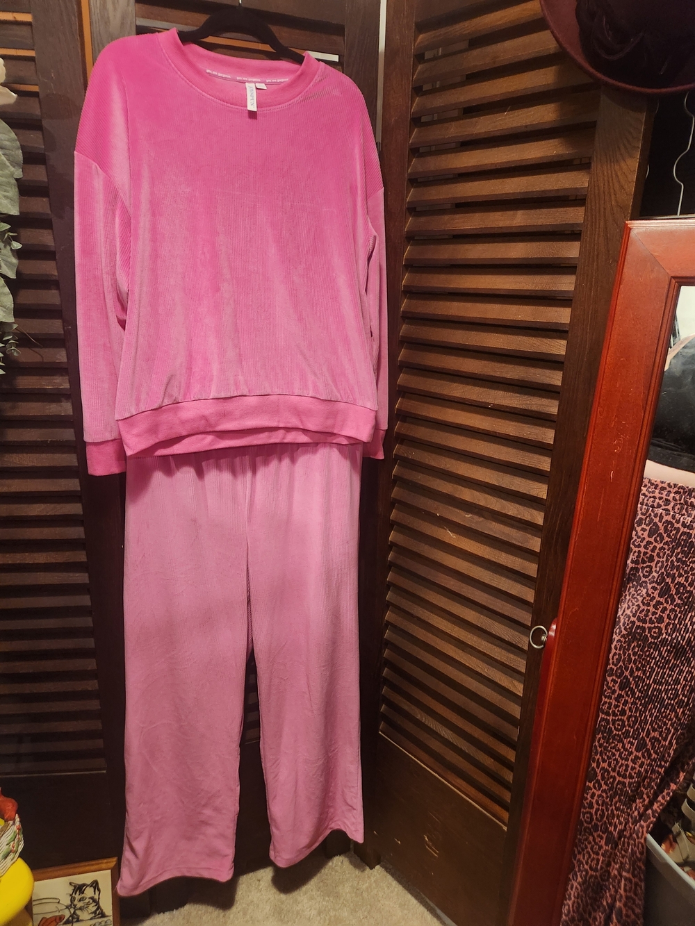 JoyLab Pink Velour Track Pants & Pullover Set